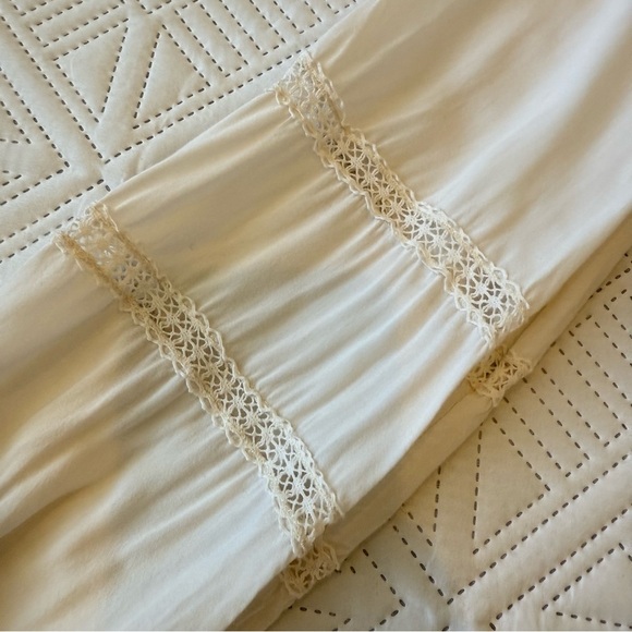 Theory Crochet Details White Tunic Size Small - Picture 5 of 8